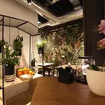 Vtz The Botanic Zaragoza