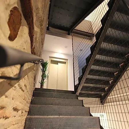 Hostel Vtz The Botanic Saragossa
