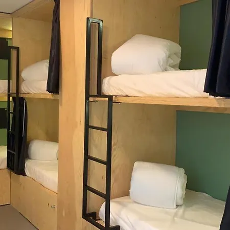 بيت شباب Vtz The Botanic *