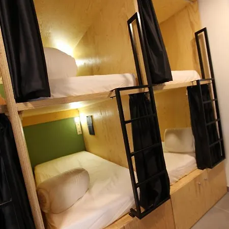 Hostel Vtz The Botanic Zaragoza